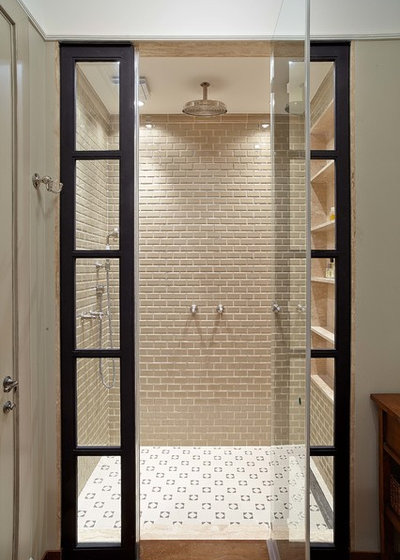 Современный Ванная комната by I.D.interior design