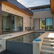 Toro Pool