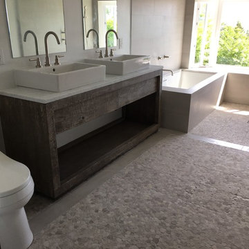 Reclaimed Wood Vanity With Full Bathroom Suite View