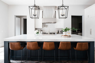 Example of a kitchen design in Phoenix