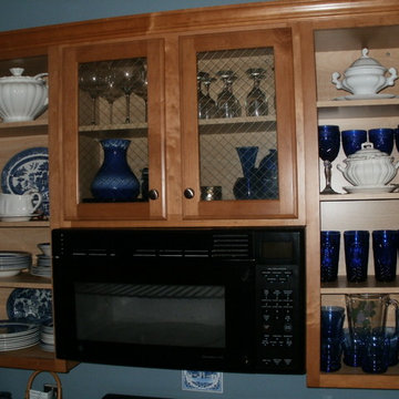 Creamware & China with Cobalt Blue