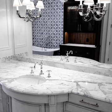 Calacatta Extra Marble Bathroom
