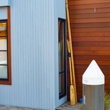 South Lake Union Houseboat.