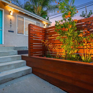 Beach bungalow remodeling in Venice Beach