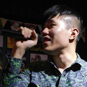 Tat Tong's photo