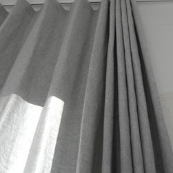 Maison Levallois Perret - カーテンレール