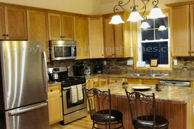 Kitchen - traditional kitchen idea in Other