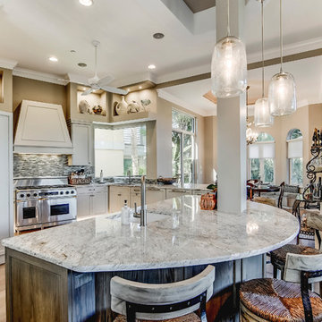Translucent and Transitional Renovation