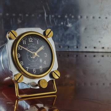 Altimeter Table Clock Aluminum