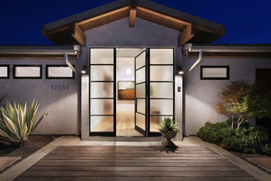 Trendy exterior home photo in Orange County