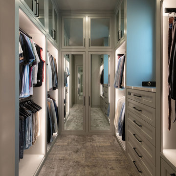 His Organized Walk-In