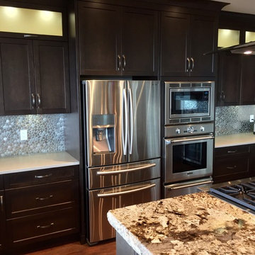 Eden Mosaic Tile Installations: River Rock Pattern Mosaic Stainless Steel Tile