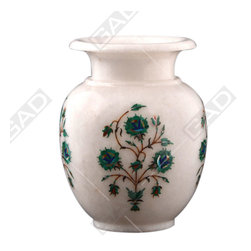 THE PITCHER EMERALD MARBLE VASE - Home Accessories & Decor
