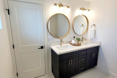Home design - modern home design idea in Phoenix