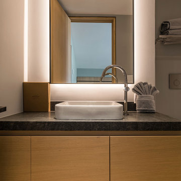 Modern Open Bathroom with a Floating Vanity