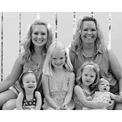Renee Knapp's photo
