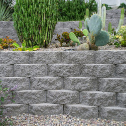 Keystone Legacy & Garden Wall - Landscaping Stones And Pavers