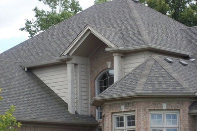 Inspiration for a timeless exterior home remodel in Detroit