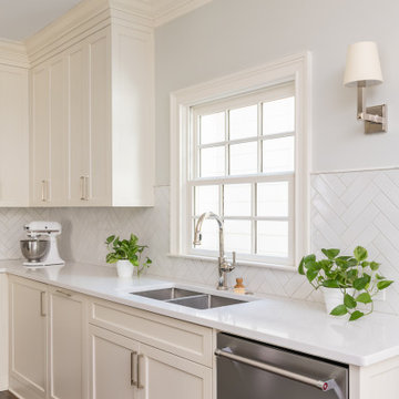 Transitional Cottage Kitchen - Atlanta