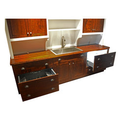 Freestanding Kitchen - Kitchen Cabinetry