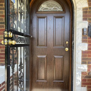 Woodgrain Round Top Steel Entry Door With Decorative Glass / AFTER