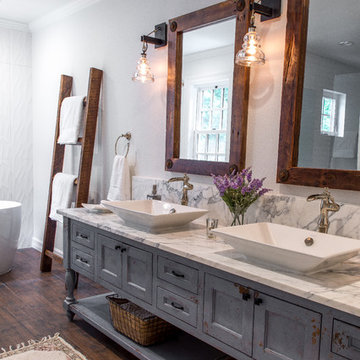 Country Commons Master Bath