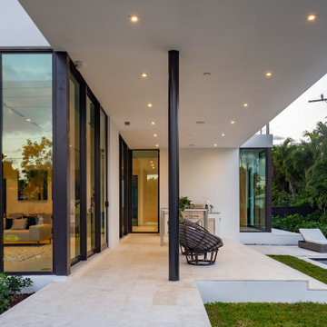1301 Bay Harbor