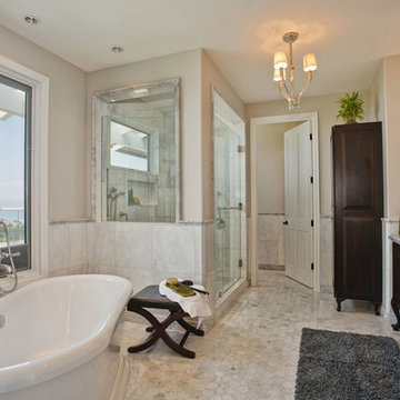 Contemporary-Traditional Interpretation Home