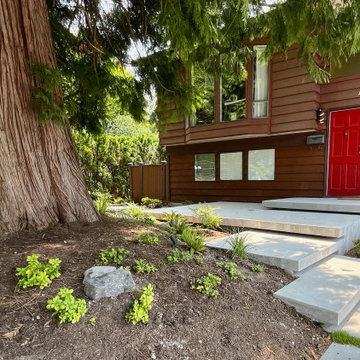 Closer view of floating steps from the driveway