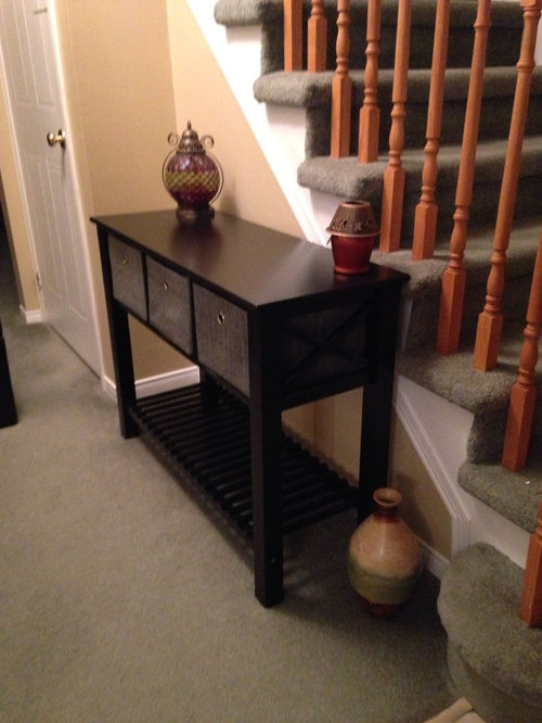 What should I put on this entry table?