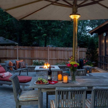 Urban Backyard with Fire Table | Fire Features
