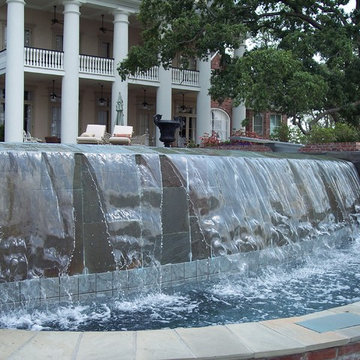 Lake Charles Lakeside Infinity Pool