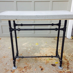 INDUSTRIAL Concrete Bar - Indoor Pub And Bistro Tables