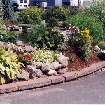 TJB-INC Display Gardens & Ponds - 12 Crestway Hamden