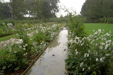 Photo of a scandinavian garden in Wiltshire.