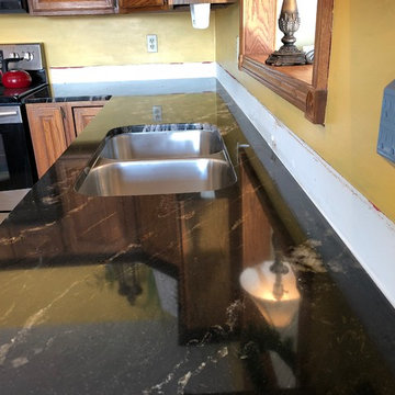 Granite Shown: Titanium