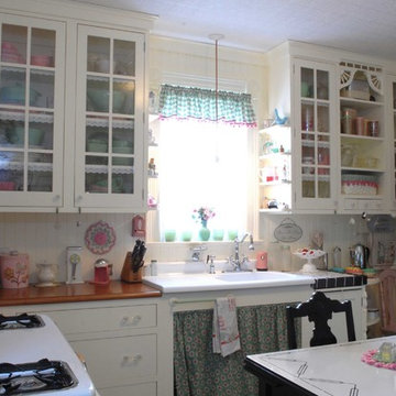 Bathrooms & Kitchens
