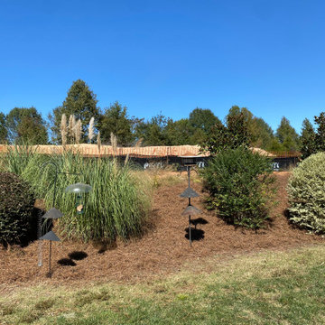 Pine Straw and Trimming