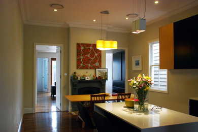 Design ideas for a modern dining room in Newcastle - Maitland.