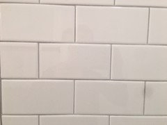 Grey Grout Colour With Subway Tile In Bathroom