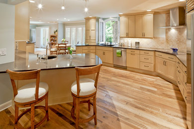 Inspiration for a timeless kitchen remodel in Kansas City