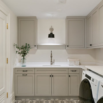 Elegant Lincoln Park Historic Renovation