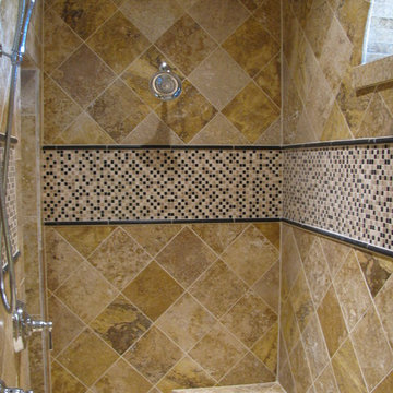 Midland - Transitional Bathroom