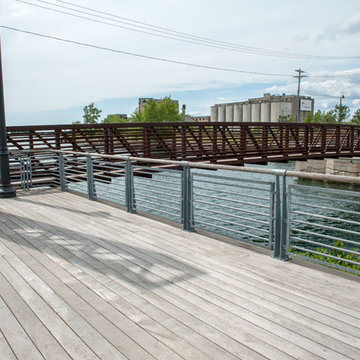 Buffalo, NY - Ship Canal Gray Ipe