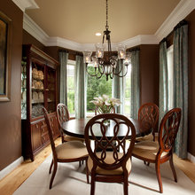Dinning Area Entry Way