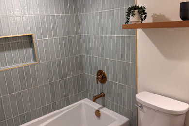 Mid-century modern bathroom photo in Seattle