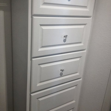 The Cascades - Kitchen & Closet Remodel