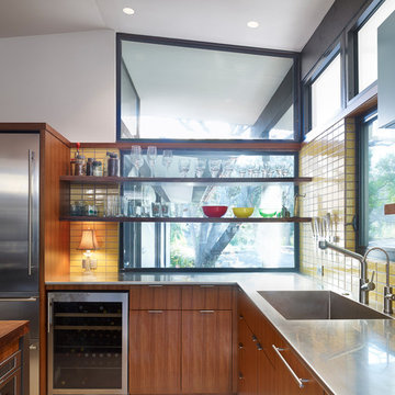 Balcones Mid-Century