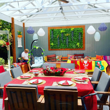 Outdoor Christmas table setting