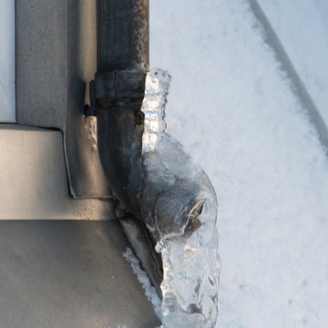 Roof & Gutter De-Icing